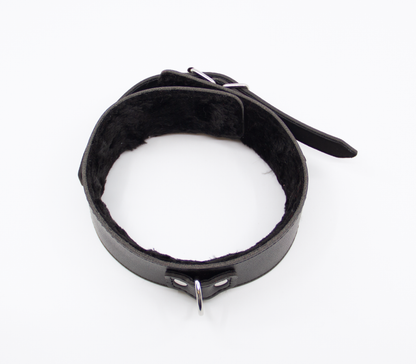 Love in Leather - Faux Leather Collar & Lead with Fur Lining - Black